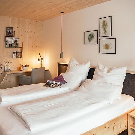 Allgaeuer Genusshotel Und Historischer Dorfgasthof Hirsch Leutkirch im Allgäu Extérieur photo