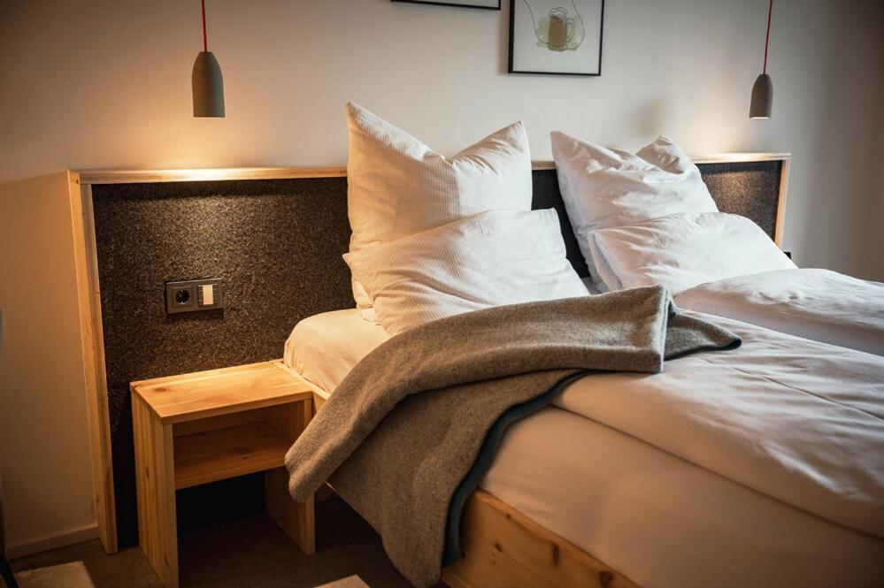Allgaeuer Genusshotel Und Historischer Dorfgasthof Hirsch Leutkirch im Allgäu Extérieur photo