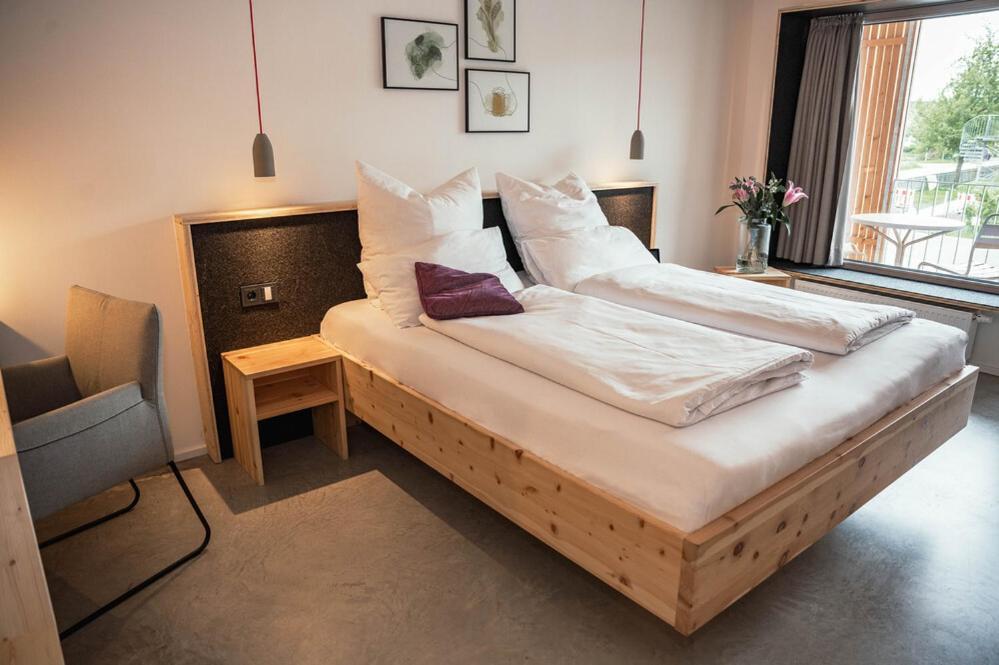 Allgaeuer Genusshotel Und Historischer Dorfgasthof Hirsch Leutkirch im Allgäu Extérieur photo